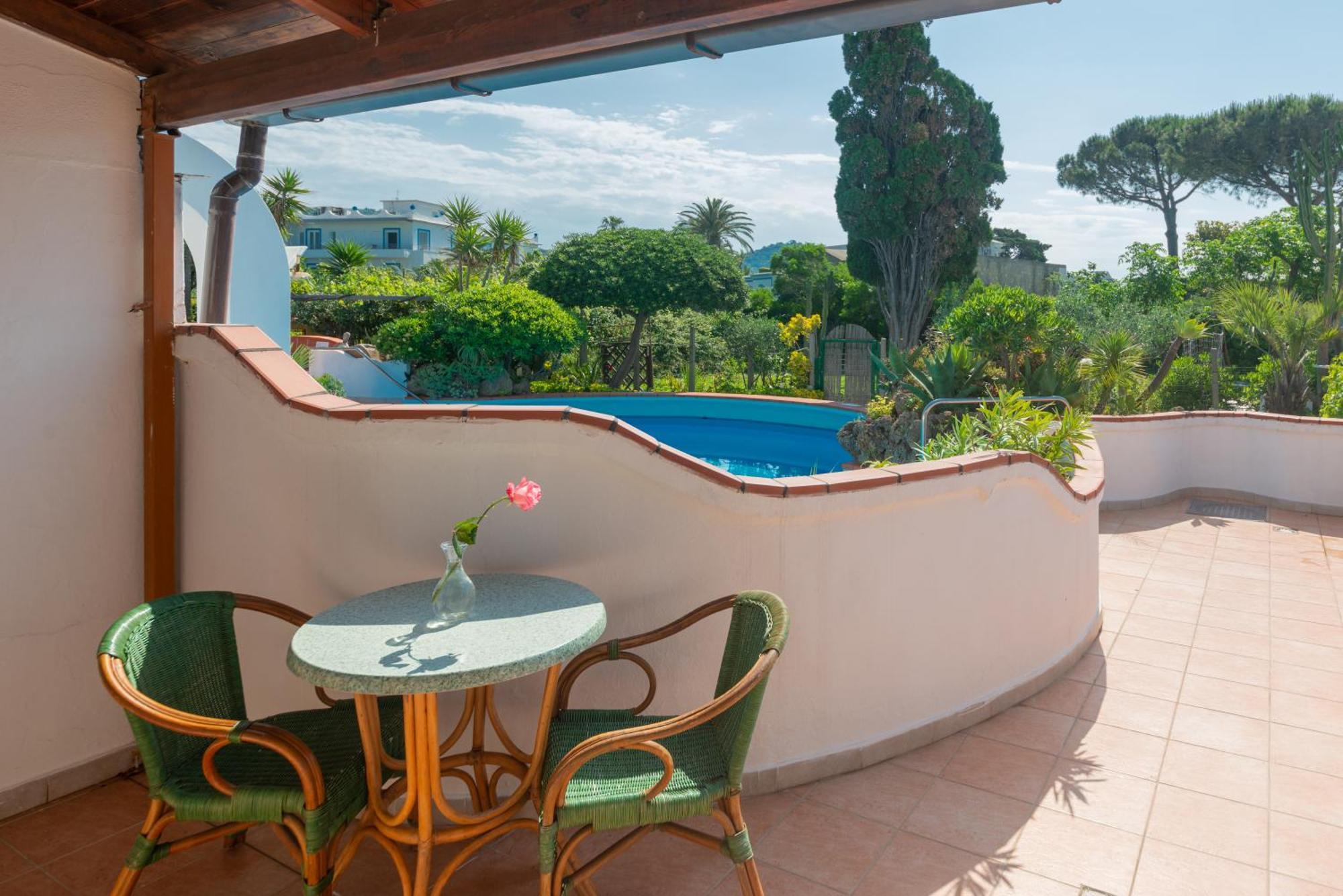 Hotel Villa Sirena Sant'Angelo  المظهر الخارجي الصورة