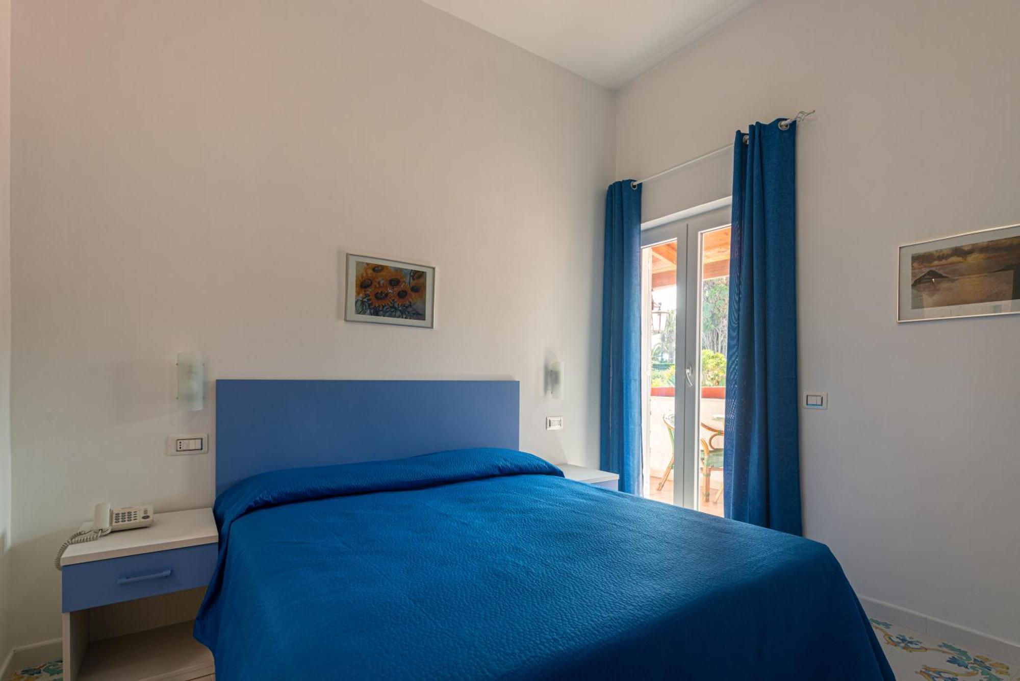Hotel Villa Sirena Sant'Angelo  المظهر الخارجي الصورة